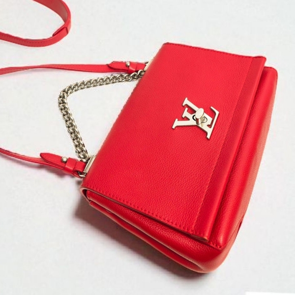 ✨️Authentic Louis Vuitton Flap Lockme ll BB crossbody - Picture 8 of 16